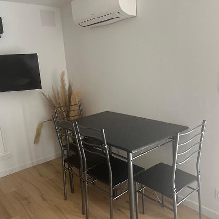 Charmant Et Confortable Appartement Нарбонн Екстер'єр фото