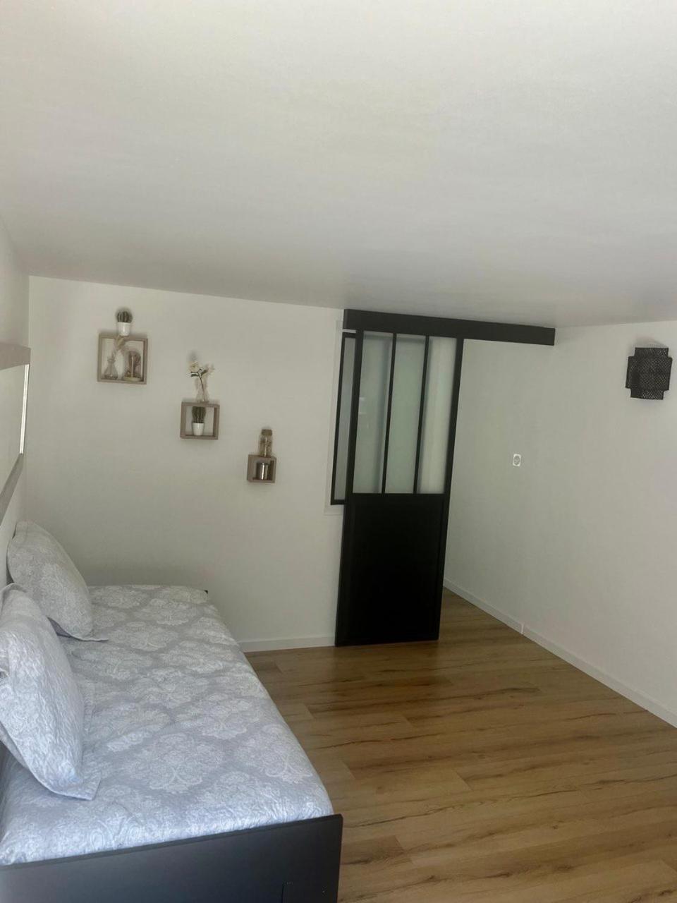 Charmant Et Confortable Appartement Нарбонн Екстер'єр фото