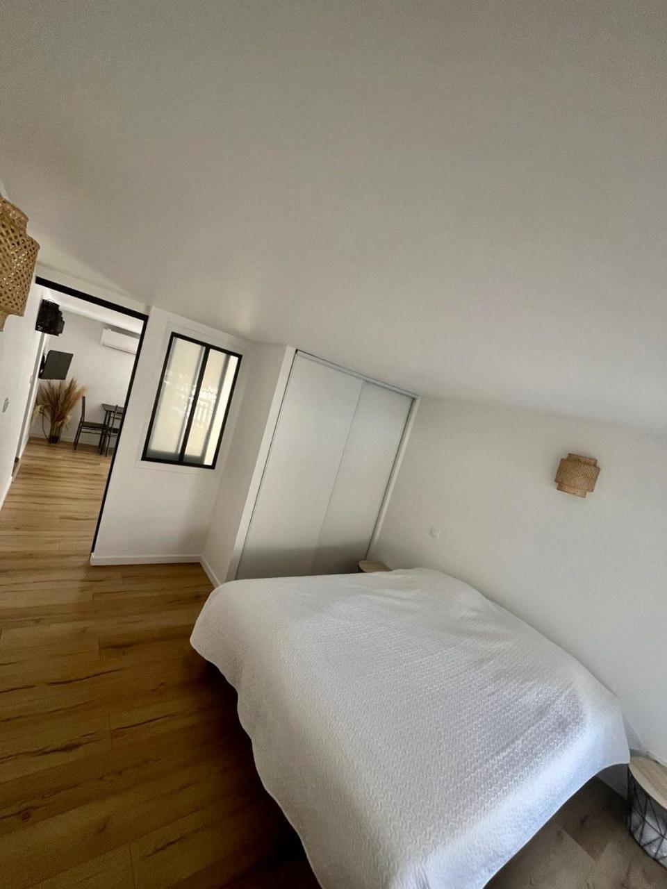 Charmant Et Confortable Appartement Нарбонн Екстер'єр фото